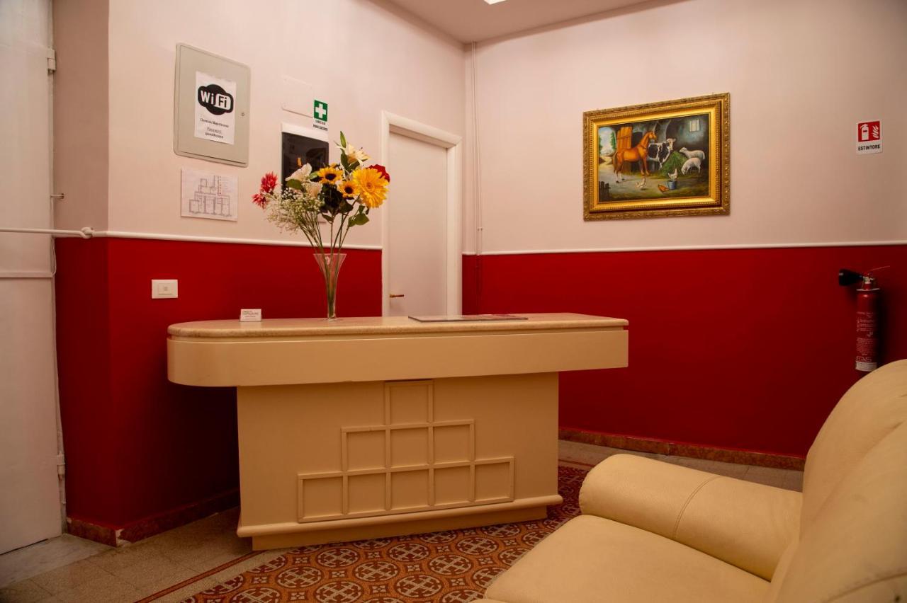 Domus Napoleone Otel Roma Dış mekan fotoğraf