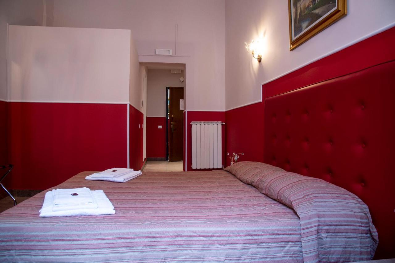 Domus Napoleone Otel Roma Dış mekan fotoğraf